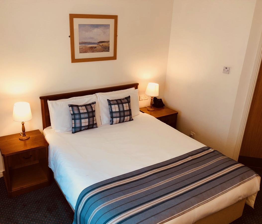 Standard Double Room,718967239:JPEG